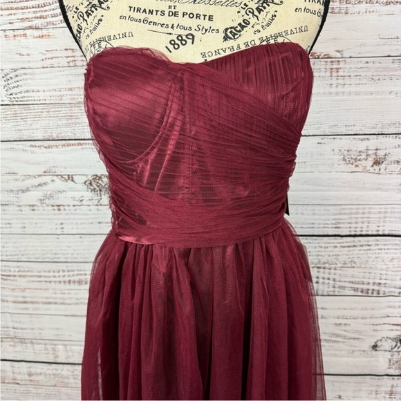 Lulu’s Love at first Twirl strapless size XL tulle deep red dress NWT - Picture 5 of 7